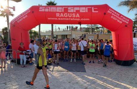 RAGUSA: una straordinaria festa di sport ieri al porto turistico di Marina di Ragusa con la prima edizione del memorial Pippo Tumino